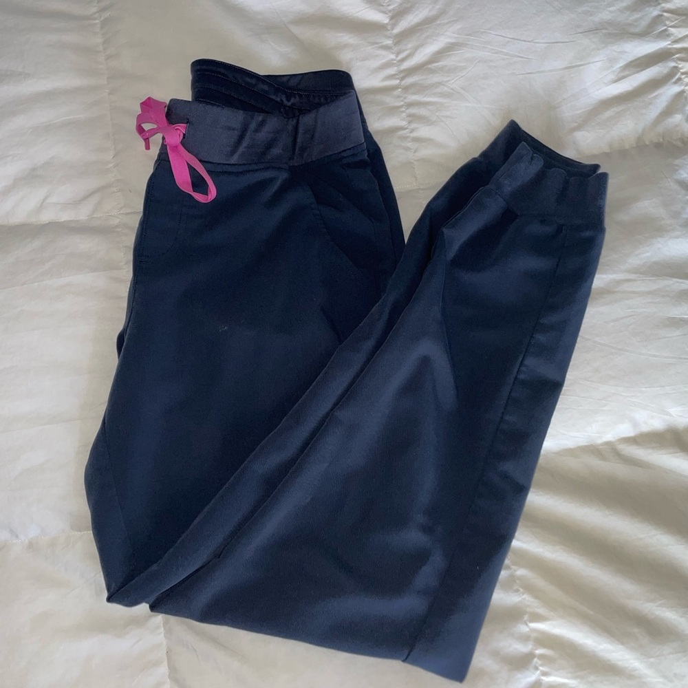 Medium Tall Night Sky Size MEDIUM TALL figs joggers